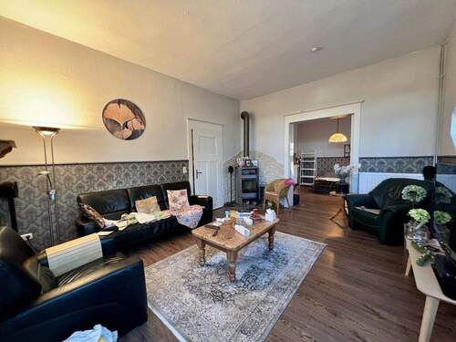 Wohn.- und Esszimmer - 