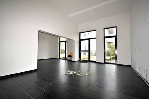 Loftstyle - Loftartiges Gewerbefläche für Cafe, Büro oder Praxis zu vermieten