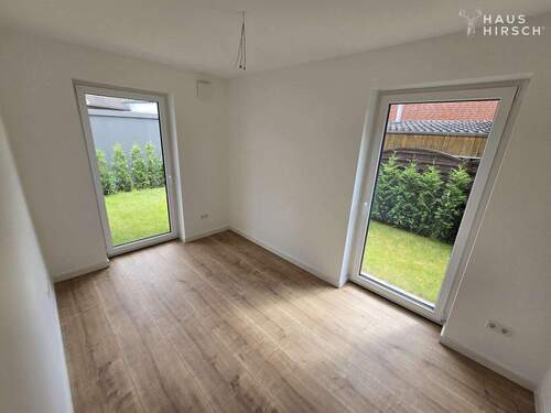 Helles Kinderzimmer/Büro - 