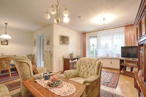 02_Wohnzimmer - 3 Zimmer Etagenwohnung in Erding