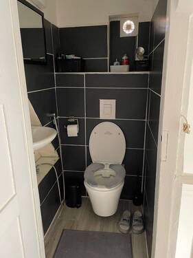 2FH OG Gäste-WC - 
