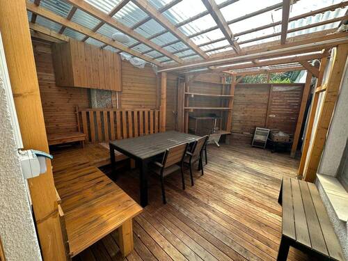 Terrasse 1 am Wohnzimmer - Mehrfamilienhaus, Wohnhaus in Friedberg