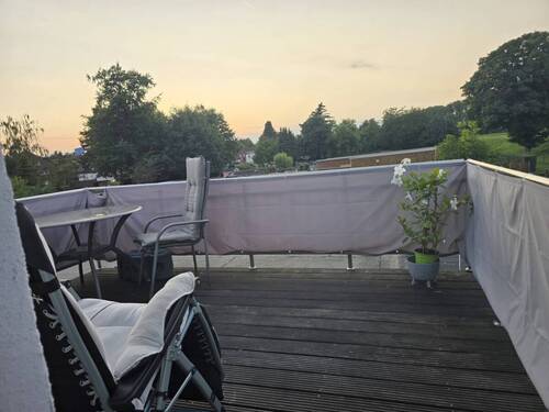 Dachterasse - Charmante Wohnung mit Dachterrasse und Weitblick