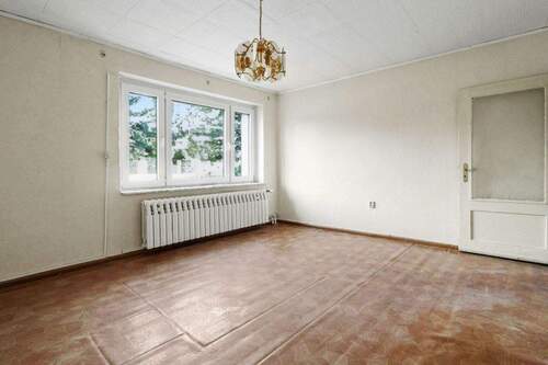 Wohnzimmer - Einfamilienhaus in Wanzleben-Börde OT Dreileben zum Kaufen