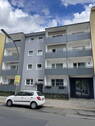Fassade Mehrfamilienhaus - Gepflegte, Möblierte, 2-Zimmer-Wohnung mit Balkon & Pkw-Stellplatz Top-Lage in Berlin Reinickendorf