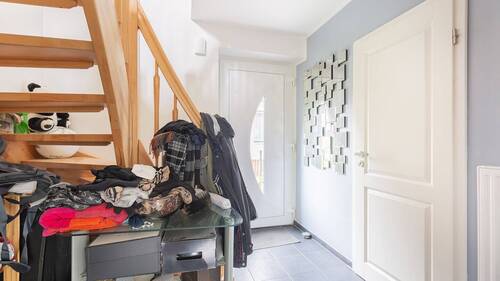 Eingansbereich - 3 Zimmer Doppelhaushälfte zum Kaufen in Norderstedt