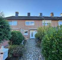 Charmantes, vollunterkellertes Reihenmittelhaus mit Wintergarten in Neu Wulmstorf zu verkaufen