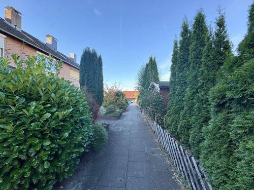 in ruhiger Lage - 4 Zimmer Reihenmittelhaus zum Kaufen in Neu Wulmstorf