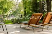 Terrasse mit Blick auf den Karpfenteich - 