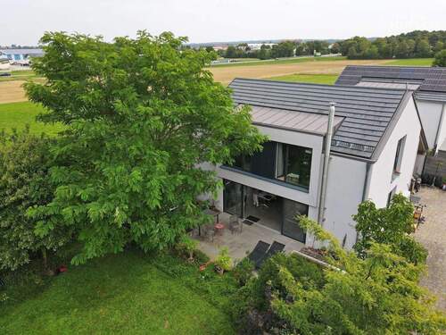 Haus Draufsicht & Garten - 5 Zimmer Einfamilienhaus zum Kaufen in Pürgen