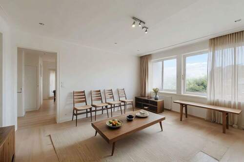 Wohnzimmer - Sockelgeschoss - 