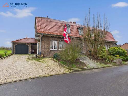 Außenansicht im Winter - 4 Zimmer Doppelhaushälfte zum Kaufen in Selfkant