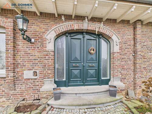 Haustür - 4 Zimmer Doppelhaushälfte in Selfkant