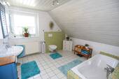 Badezimmer Dachgeschoss - 