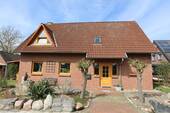 Außenansicht - 5 Zimmer Einfamilienhaus in Neudorf Platendorf
