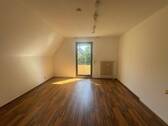 Helle Dachwohnung - 