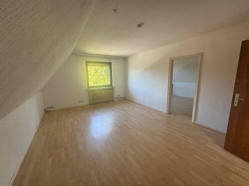 Helle Dachgeschosswohnung - 