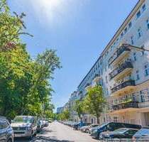 Attraktive 5-Zimmer Altbauwohnung mit Balkon in der Belle Etage im Graefekiez - Berlin Kreuzberg