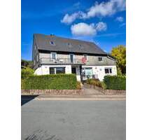 Außergewöhnliches Zweifamilienhaus im Sauerland - Medebach Düdinghausen