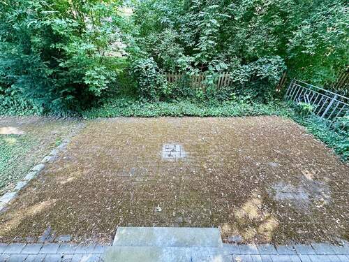 große Terrasse an der Wohnung - 