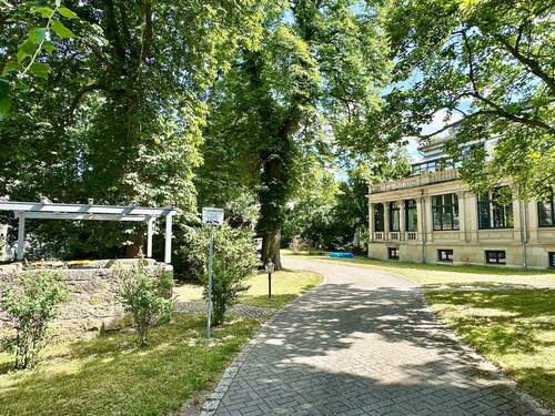 parkähnliches Grundstück - 2 Zimmer Terrassenwohnung in Dresden