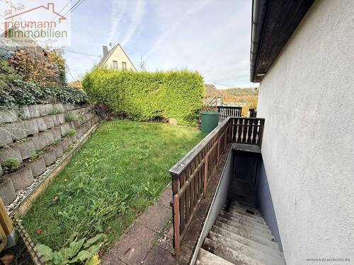 Zugang von Garten in KG - 