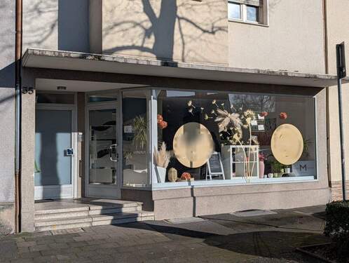 Ladenlokal im Erdgeschoss - Mehrfamilienhaus, Wohnhaus mit 165,00 m&sup2; in Hamm zum Kaufen