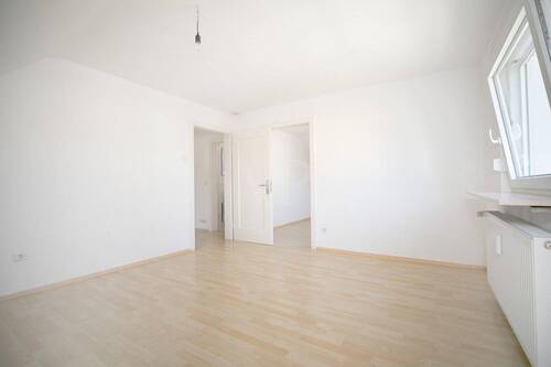 Wohnzimmer 1. OG (II) - 