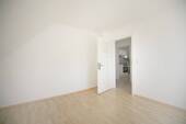 Schlafzimmer II 1. OG (II) - 