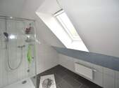 Badezimmer Dachgeschoss - 