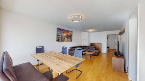 Wohnzimmer Ansicht II - 3 Zimmer Etagenwohnung in München