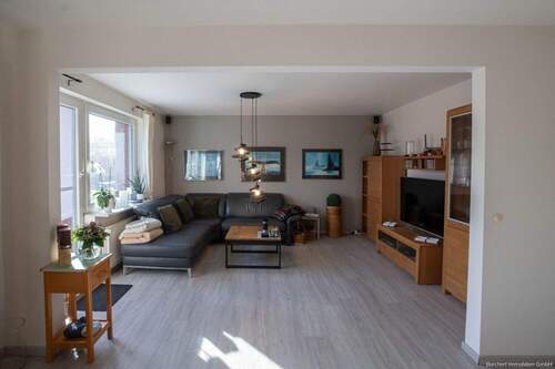 Wohn- und Esszimmer - 