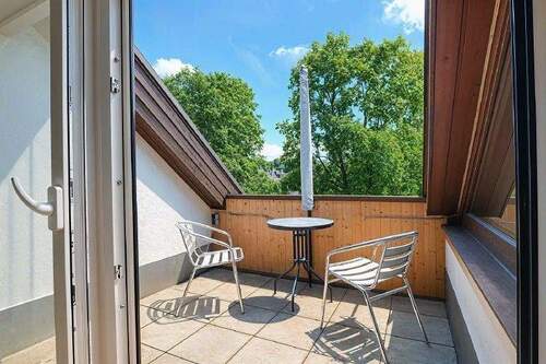 04_Loggia (KI) - Etagenwohnung mit 109,80 m&sup2; in München zum Kaufen