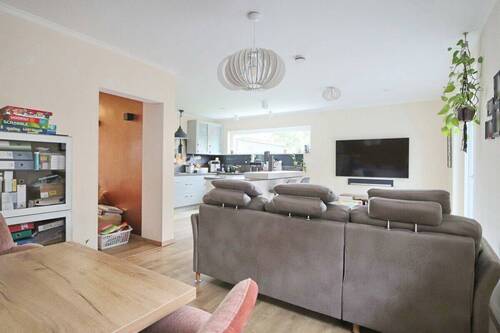 Wohn- und Esszimmer (2) - 