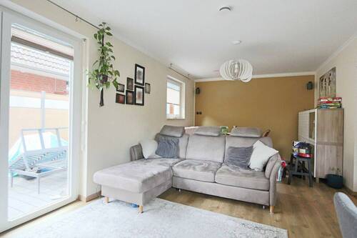 Wohn- und Esszimmer (3) - 