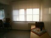großer Raum, Blick Ost - 5 Zimmer Etagenwohnung in Mering