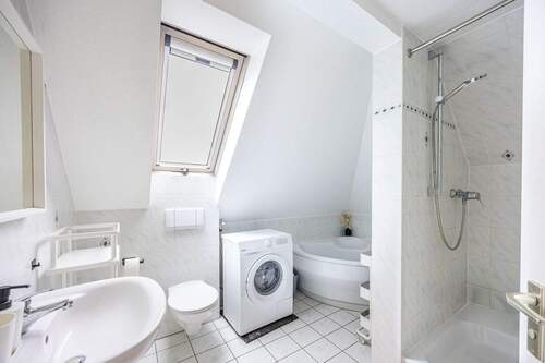 Badezimmer - Etagenwohnung mit 51,00 m&sup2; in Ludwigsburg zum Kaufen