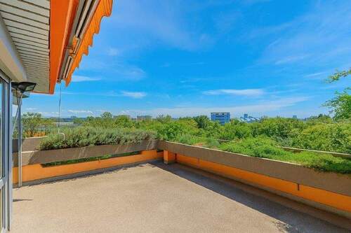 06_Terrasse_(KI-optimiert) - 