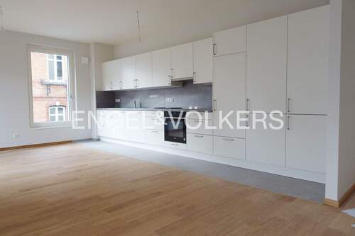 Hochwertige Einbauküche - 3 Zimmer Etagenwohnung zur Miete in Tübingen