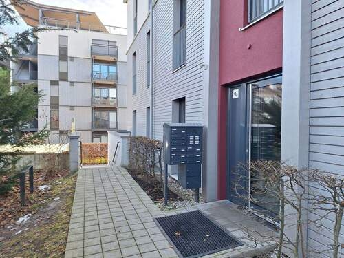 Hauszugang - 4 Zimmer Etagenwohnung in Bad Aibling