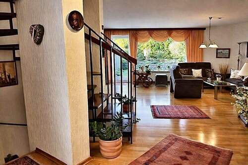 Blick in den Wohnbereich - 4 Zimmer Reihenmittelhaus zum Kaufen in Lübeck