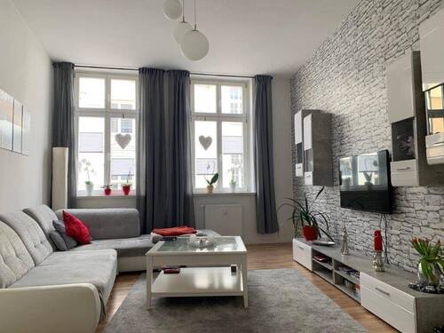 Wohnzimmer - 2 Zimmer Etagenwohnung zur Miete in Güstrow