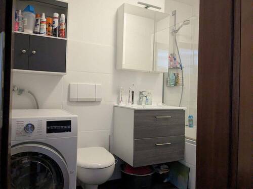 Badezimmer - 2 Zimmer Etagenwohnung in Fellbach