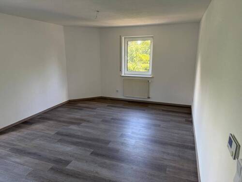 Wohnen - 2 Zimmer Etagenwohnung in Hackenheim