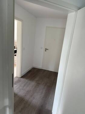 Flur - Etagenwohnung mit 61,00 m² in Hackenheim zur Miete