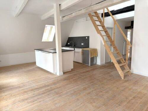 Wohnbereich mit Küche - 4 Zimmer Etagenwohnung zur Miete in Güstrow