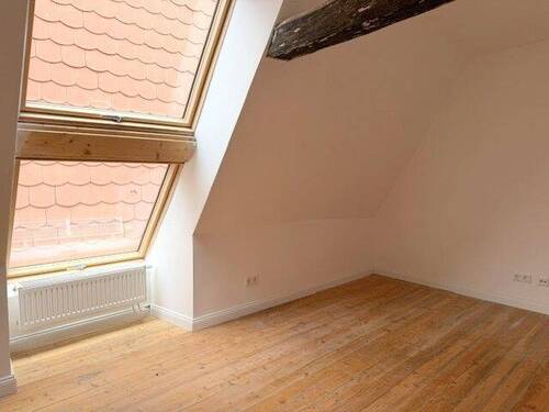 Zimmer 2 - 