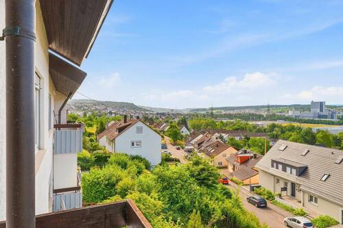 Traumhafter Weitblick v Balkon - 
