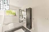 Modernes Tageslichtbad - 