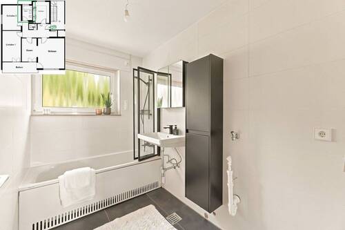 Modernes Tageslichtbad - 